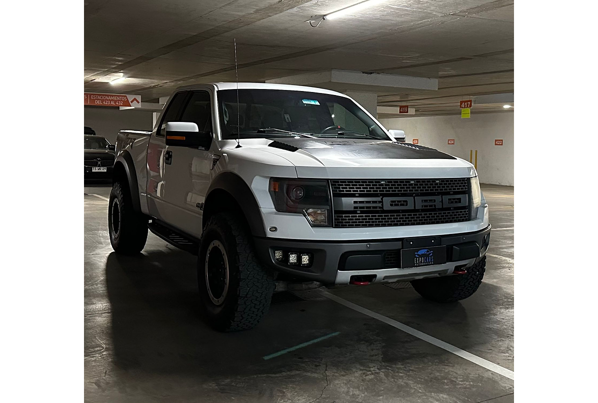 FORD F150 RAPTOR CM 4X4 6.2 SVT 2015