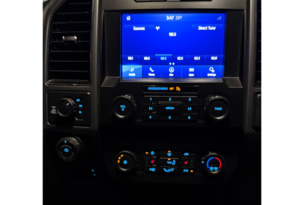 FORD NEW F150 XLT 4X4 5.0 2021