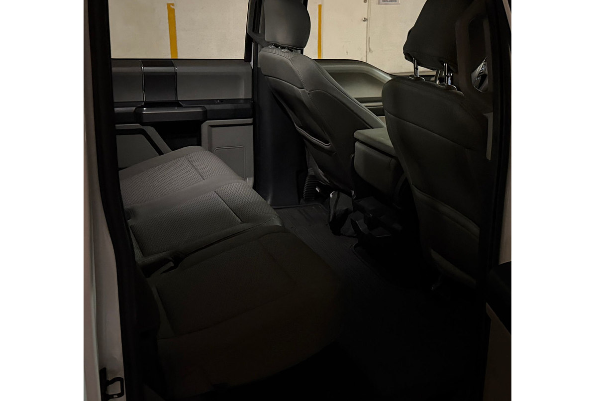 FORD NEW F150 XLT 4X4 5.0 2021