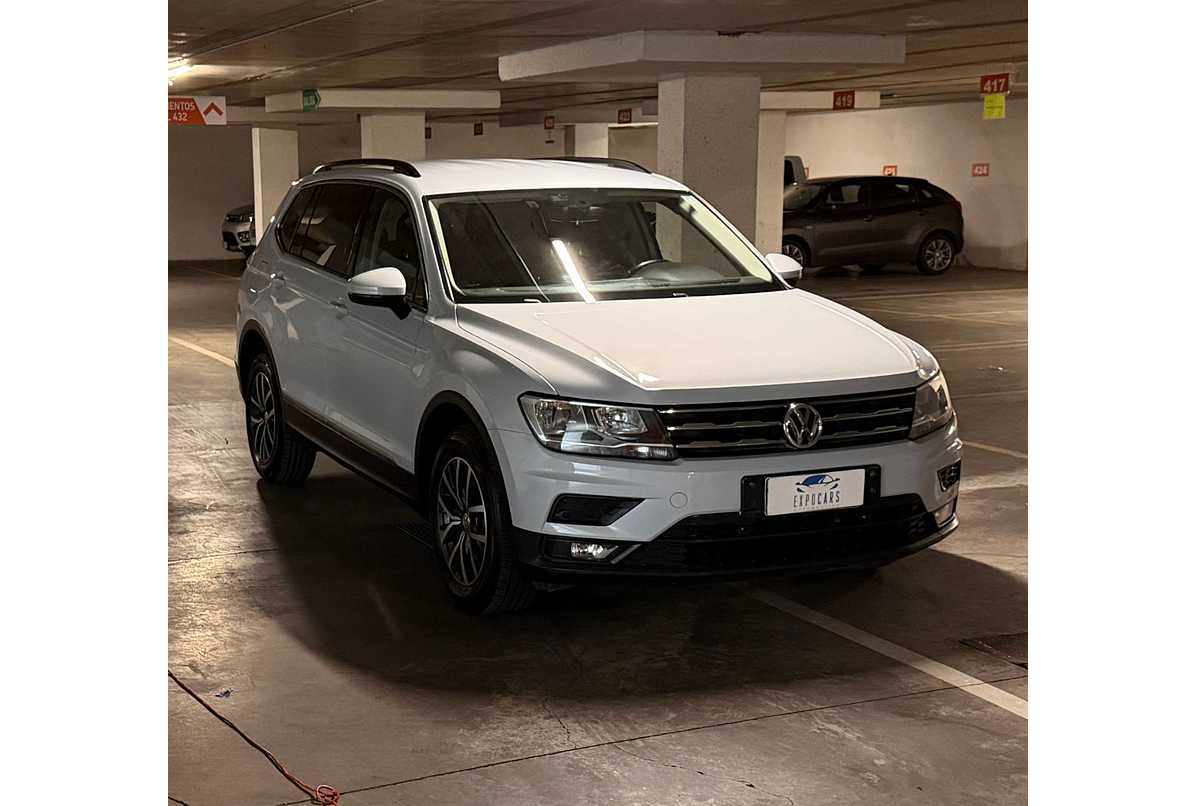 VOLKSWAGEN TIGUAN TSI DSG COMFORTLINE 1.4 2019