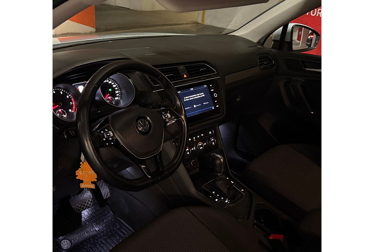 VOLKSWAGEN TIGUAN TSI DSG COMFORTLINE 1.4 2019
