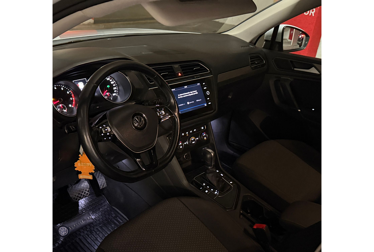 VOLKSWAGEN TIGUAN TSI DSG COMFORTLINE 1.4 2019