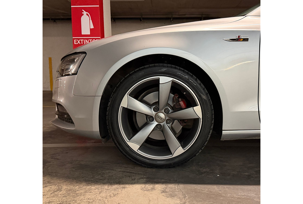 AUDI A5 COUPÉ TFSI S-TRONIC S LINE  1.8 2013