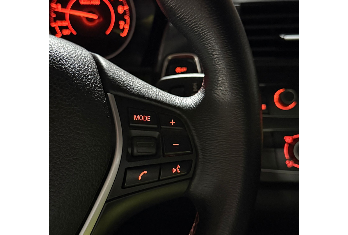 BMW 114I SPORT 1.6 2014