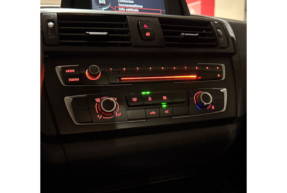 BMW 114I SPORT 1.6 2014