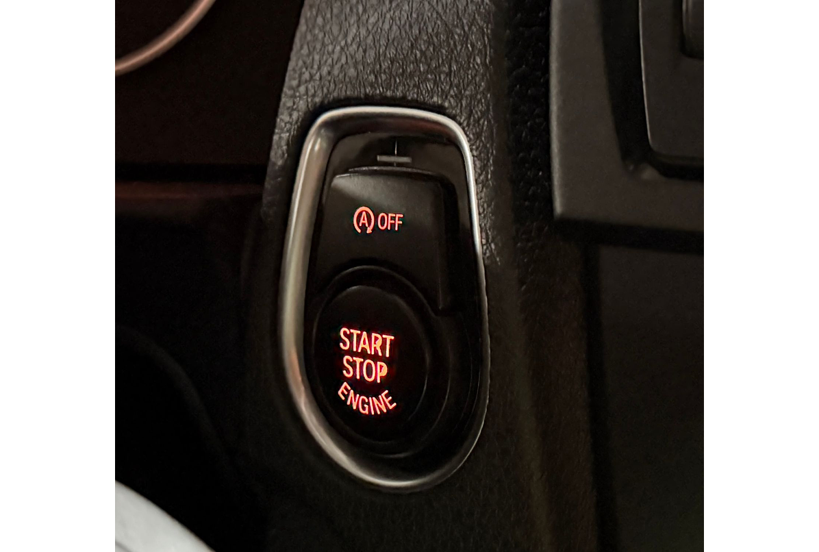 BMW 114I SPORT 1.6 2014