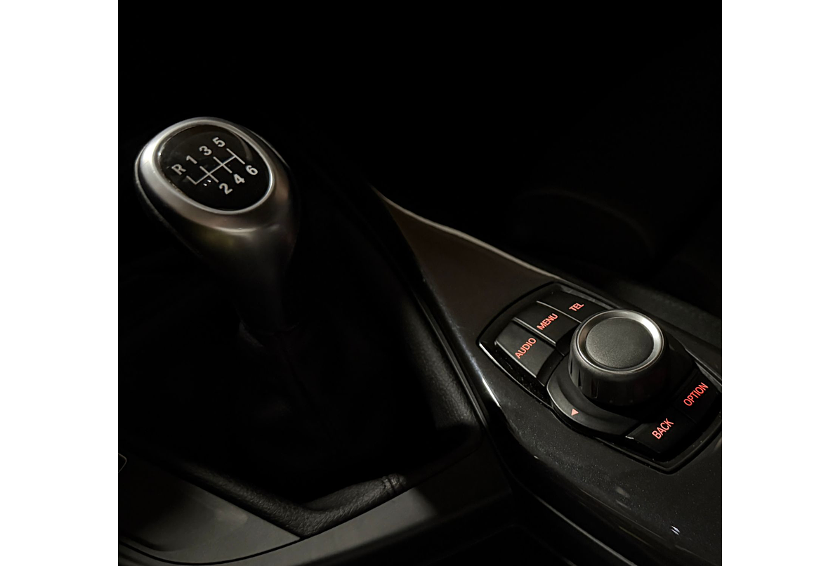 BMW 114I SPORT 1.6 2014