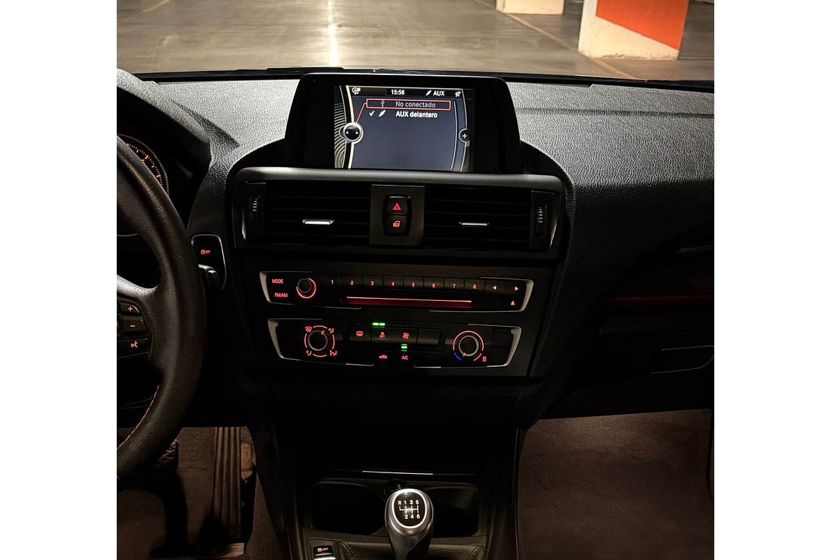 BMW 114I SPORT 1.6 2014