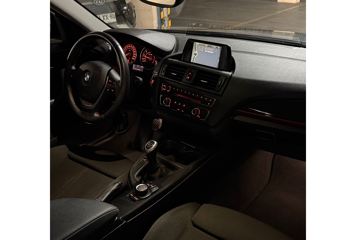 BMW 114I SPORT 1.6 2014