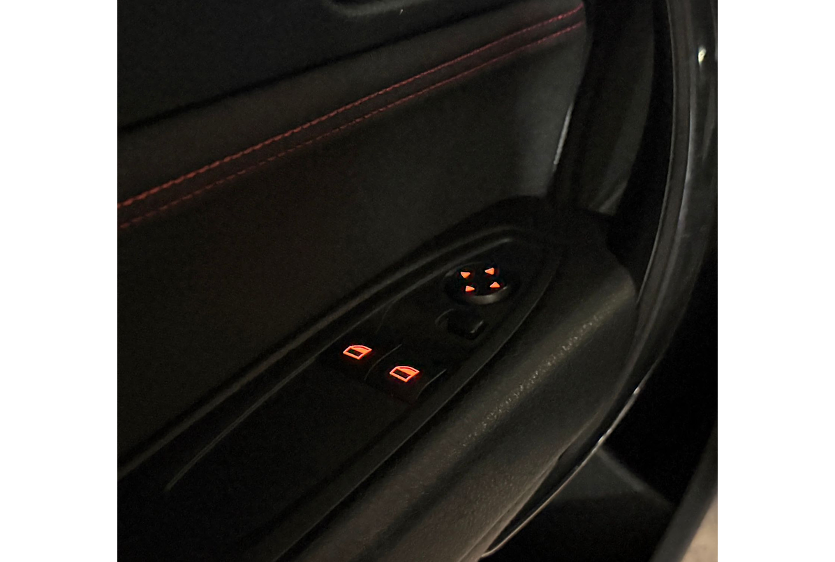 BMW 114I SPORT 1.6 2014