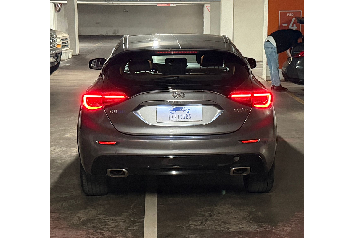 INFINITI QX30 2.0 2019