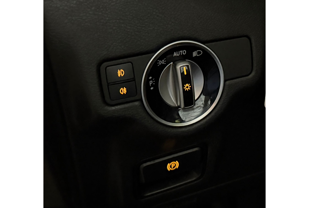 INFINITI QX30 2.0 2019