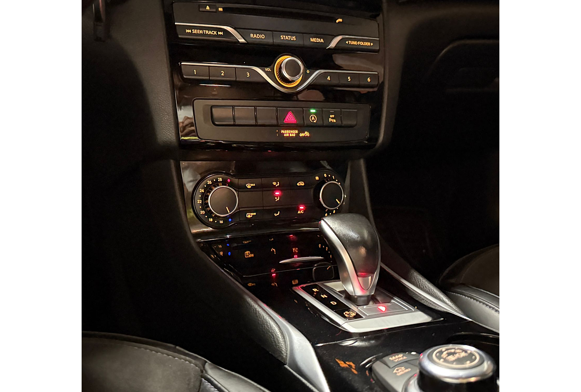 INFINITI QX30 2.0 2019