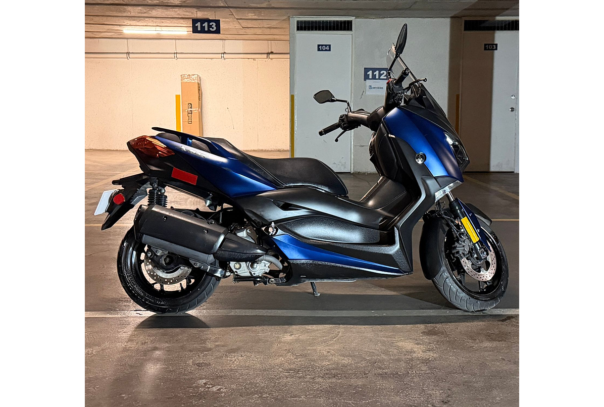 YAMAHA X-MAX 300 2021