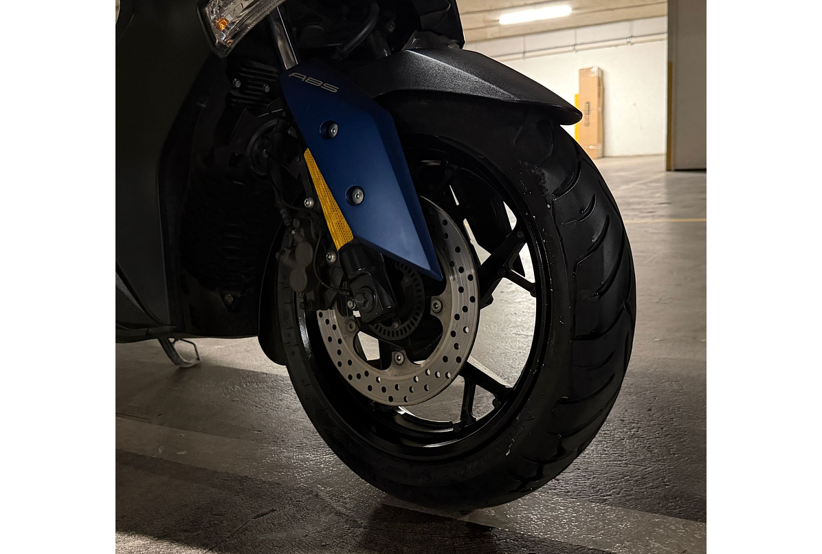 YAMAHA X-MAX 300 2021