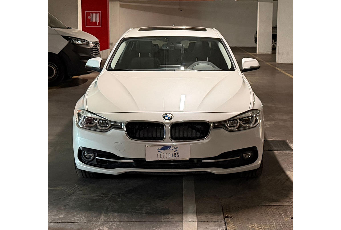 BMW 318I SPORT LCI 1.5 2019