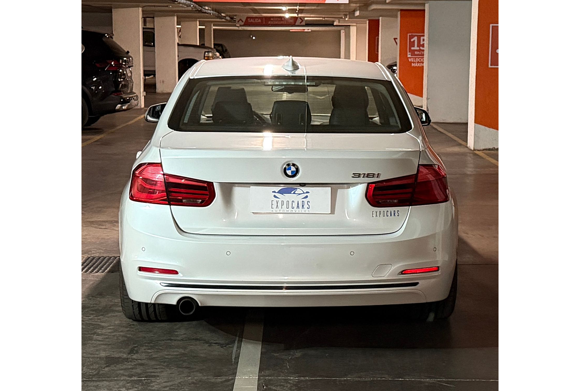 BMW 318I SPORT LCI 1.5 2019