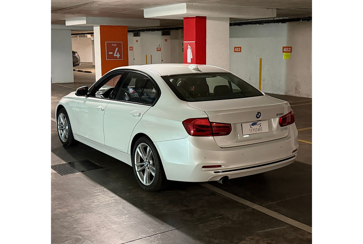 BMW 318I SPORT LCI 1.5 2019