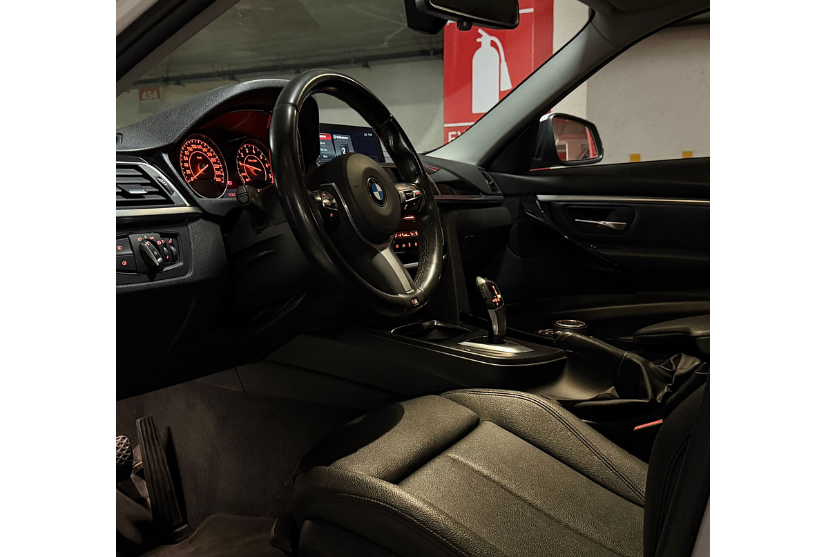 BMW 318I SPORT LCI 1.5 2019