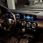 MERCEDES BENZ A250 AMG LINE SEDÁN 2.0 2023