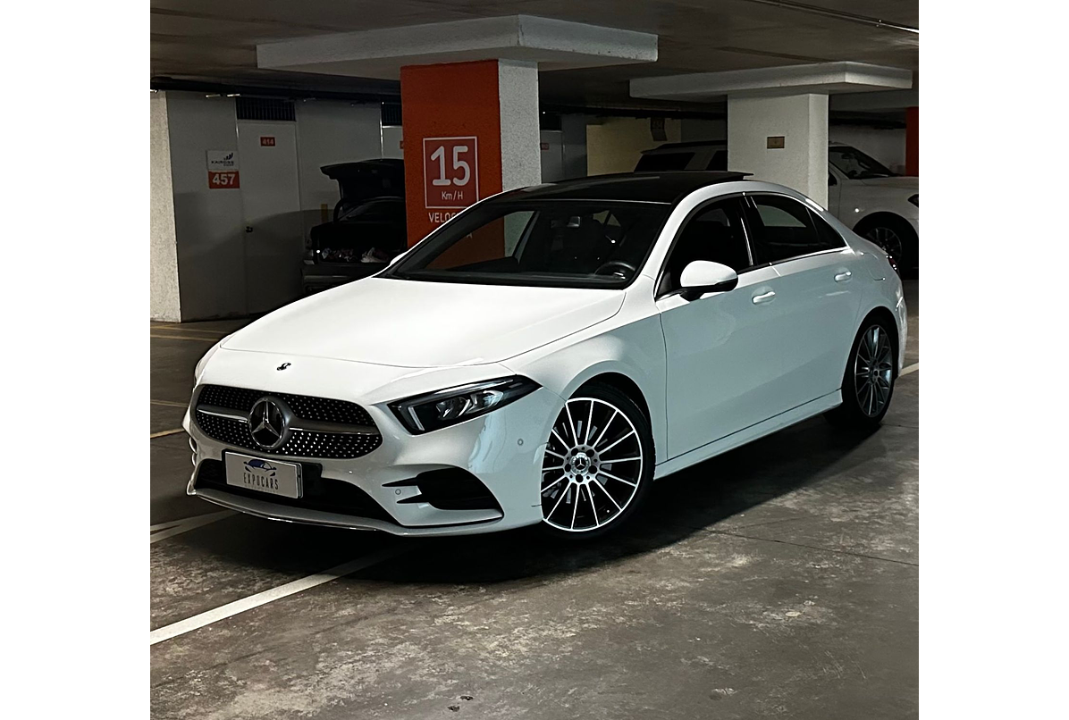 MERCEDES BENZ A250 AMG LINE SEDÁN 2.0 2023