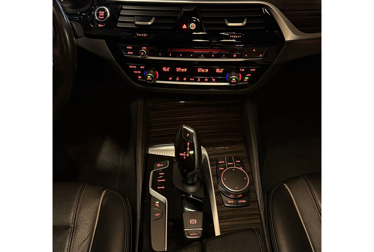 BMW 530D LUXURY 3.0 2018