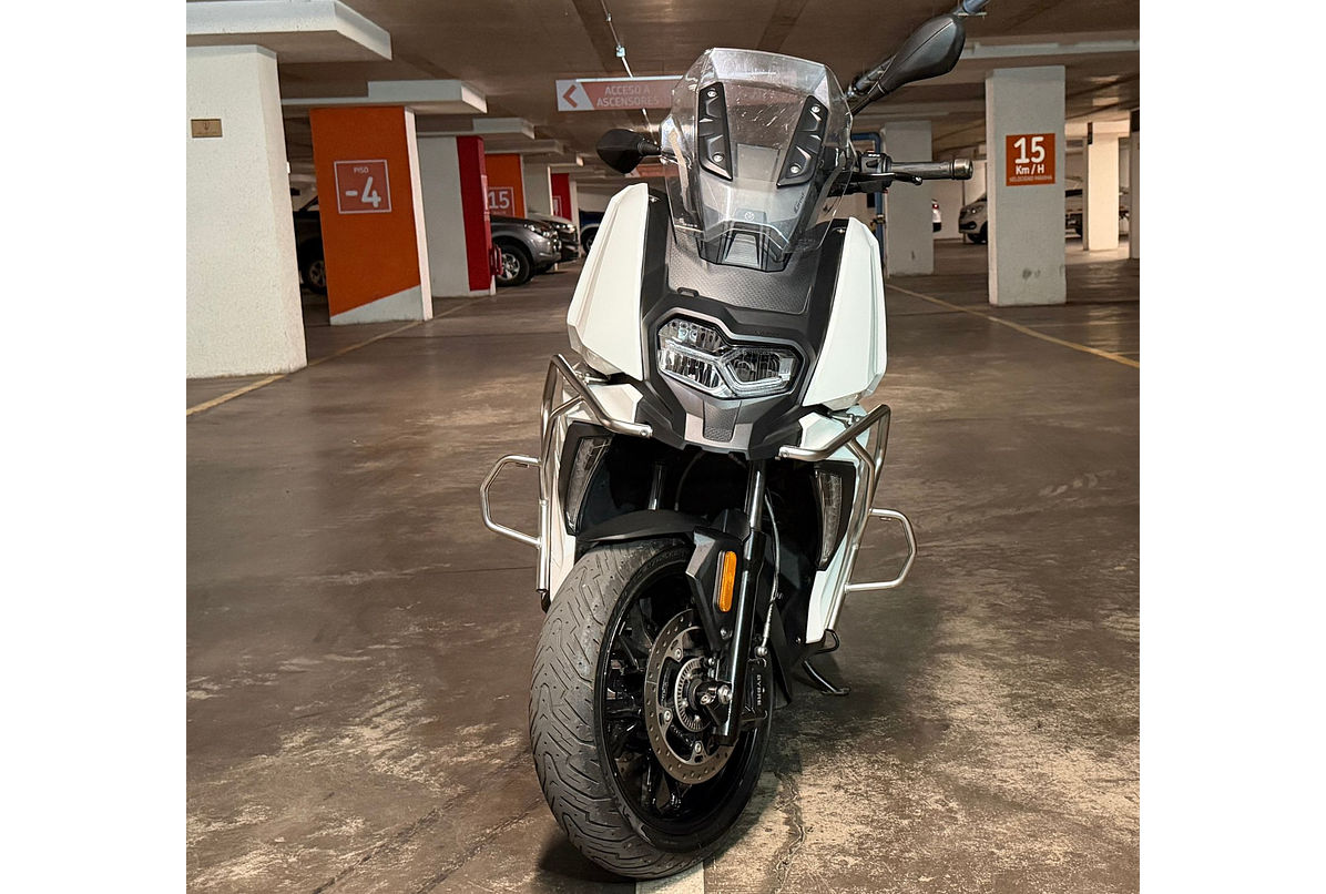 BMW C 400 X 2020