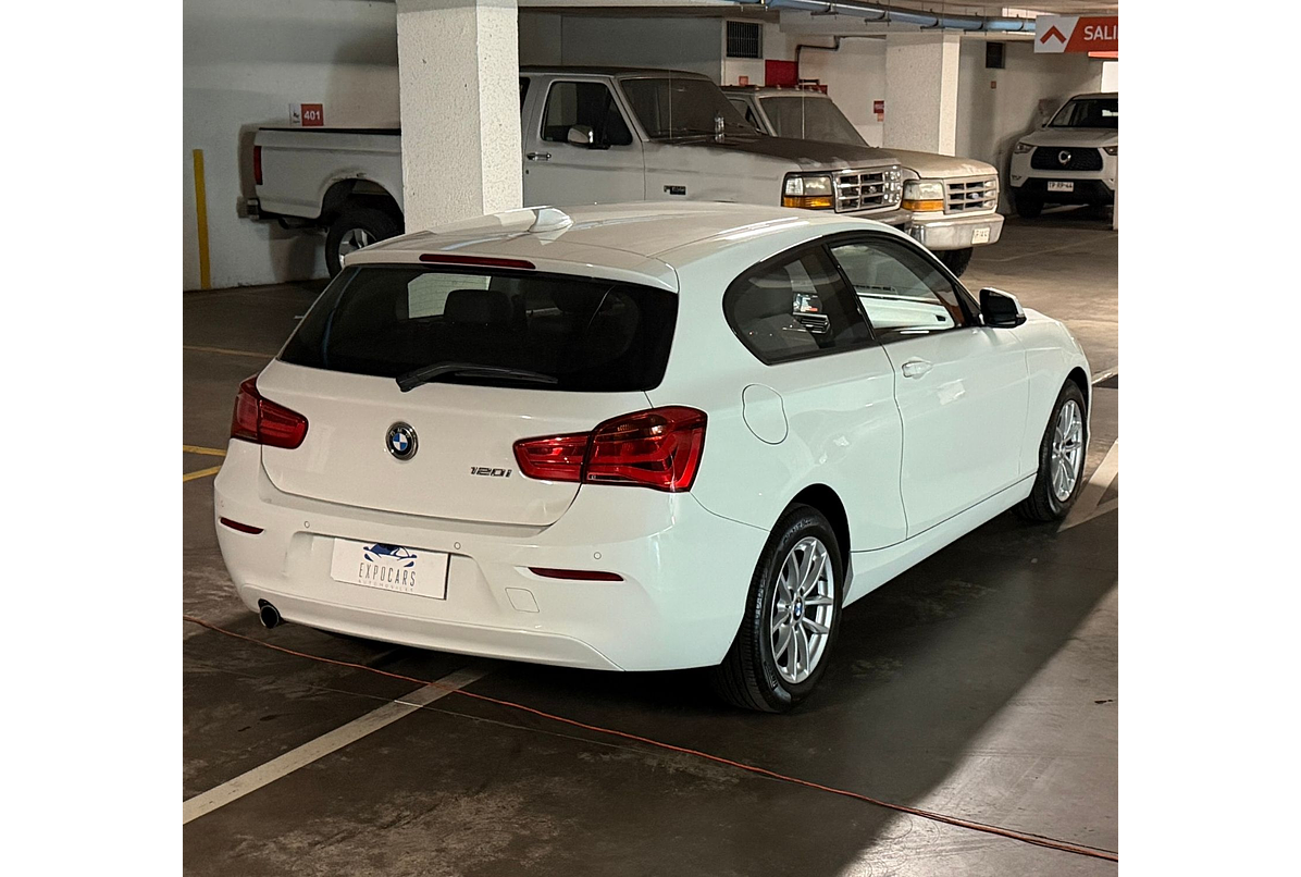 BMW 120I LCI 1.6 2016