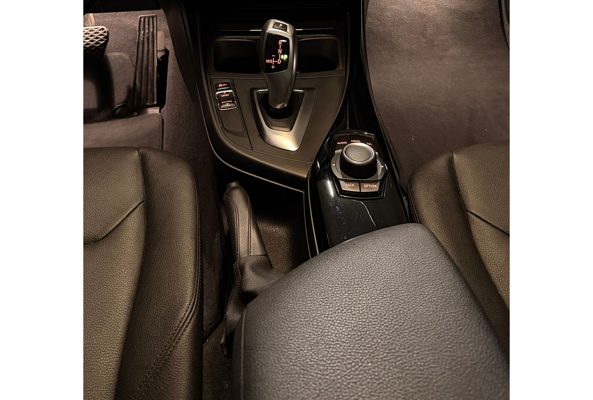 BMW 120I LCI 1.6 2016