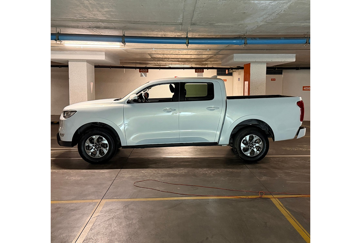 GREAT WALL POER DELUXE MT 4X2 2.0 2024