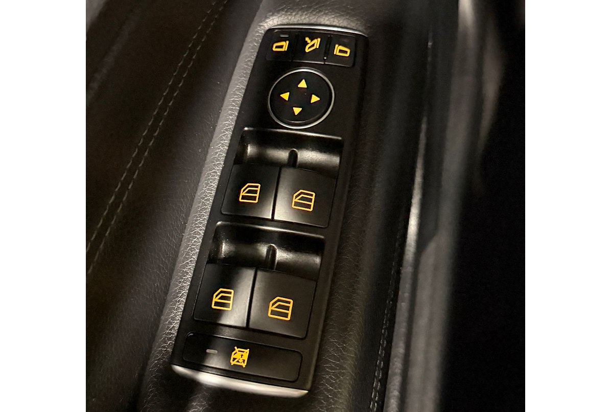 MERCEDES BENZ E250 CABRIOLET 2.0 2016