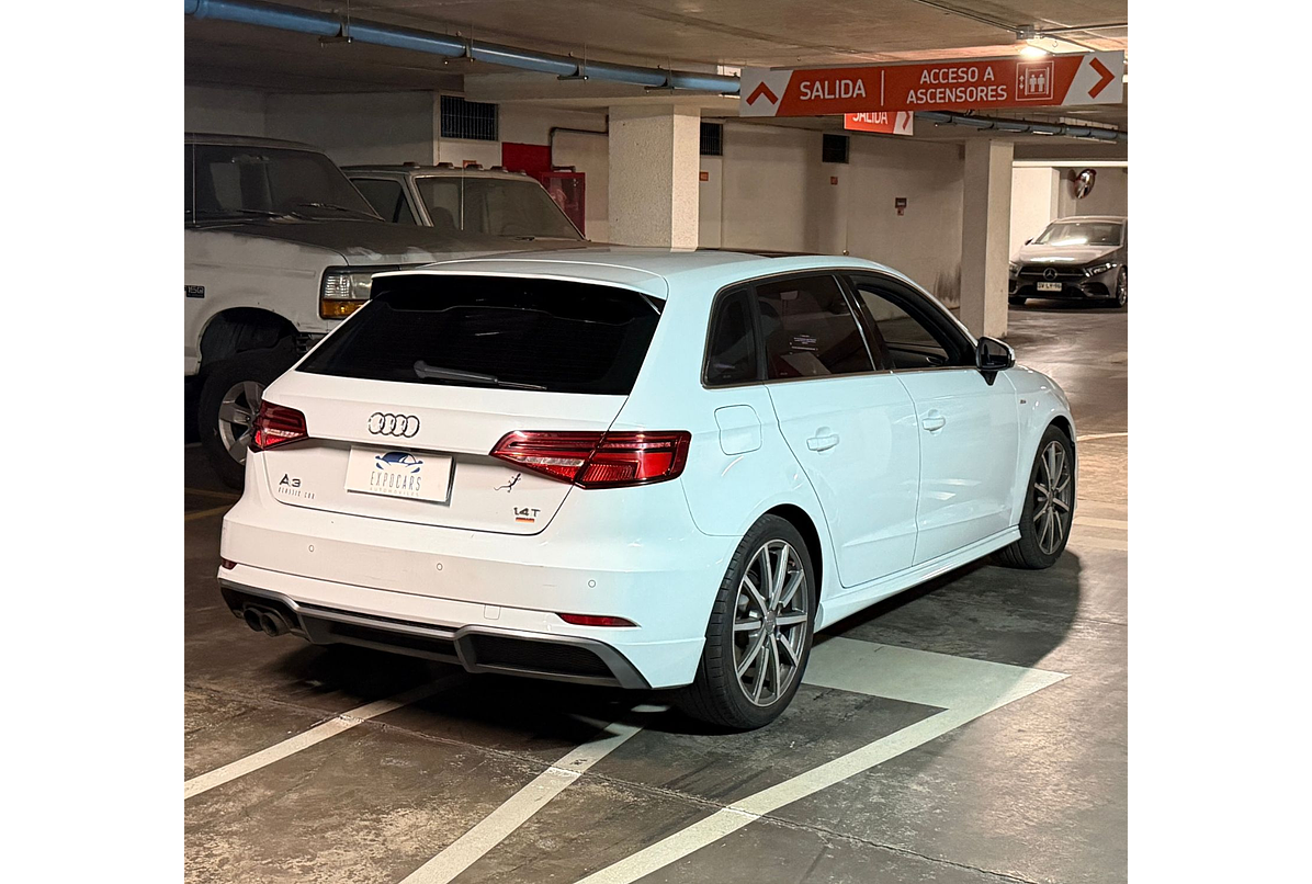 AUDI A3 SPORTBACK TFSI S-LINE 1.4 2017
