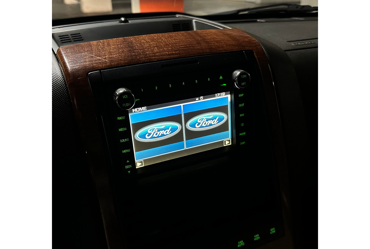 FORD EXPLORER EDDIE BAUER 4X4 4.6 2010