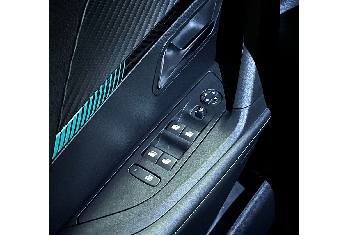 PEUGEOT 2008 PACK ALLURE 1.2 2022