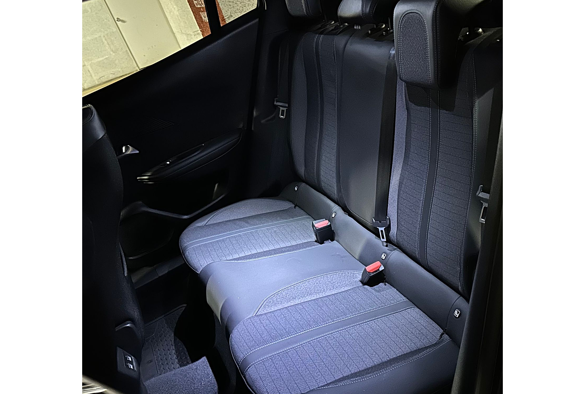 PEUGEOT 2008 PACK ALLURE 1.2 2022