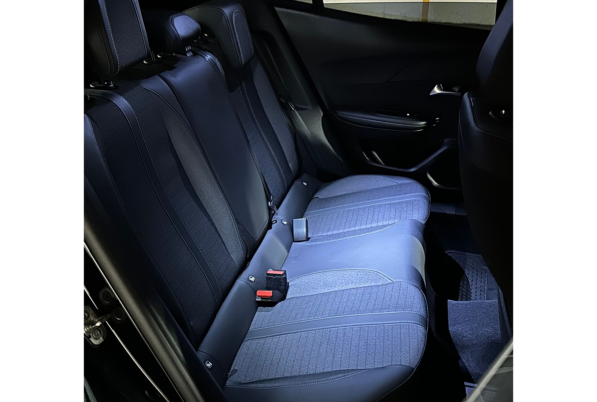 PEUGEOT 2008 PACK ALLURE 1.2 2022