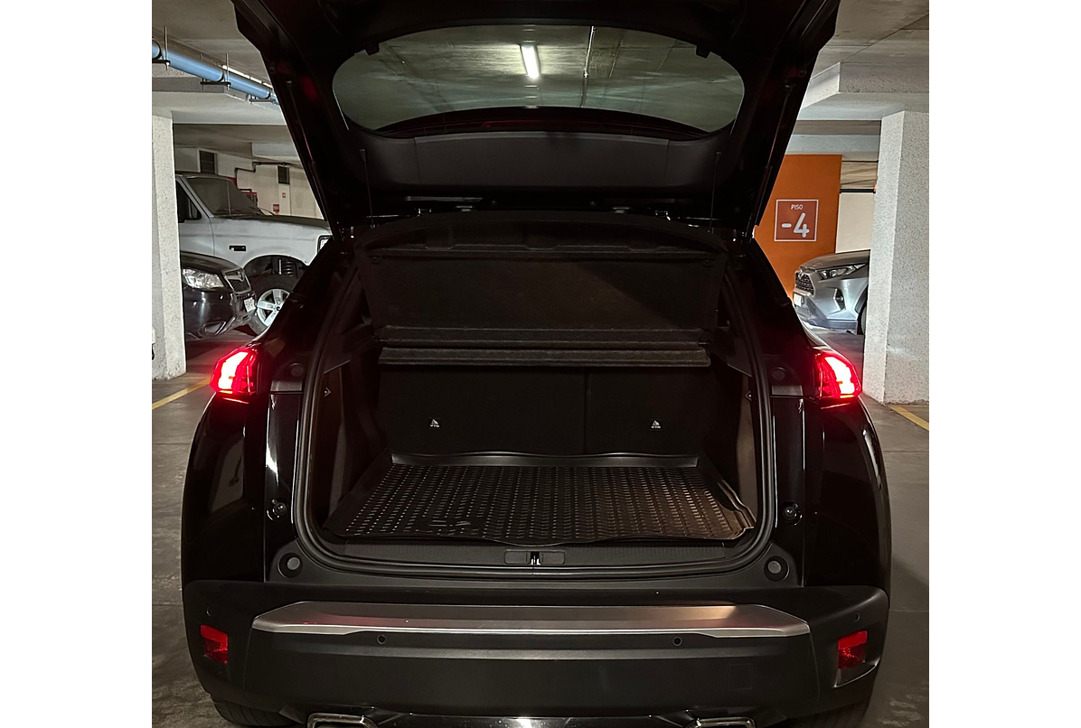 PEUGEOT 2008 PACK ALLURE 1.2 2022