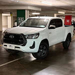 TOYOTA HILUX 2.7 4X2 MT SR 2023