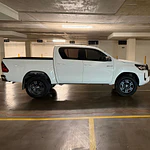 TOYOTA HILUX 2.7 4X2 MT SR 2023