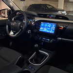 TOYOTA HILUX 2.7 4X2 MT SR 2023