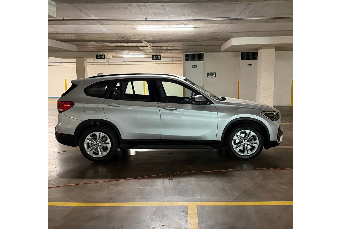 BMW X1 SDRIVE18I LCI 1.5 2021