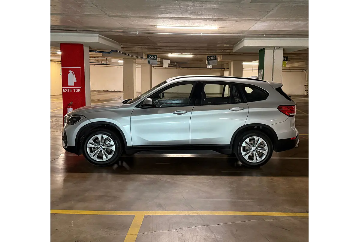 BMW X1 SDRIVE18I LCI 1.5 2021