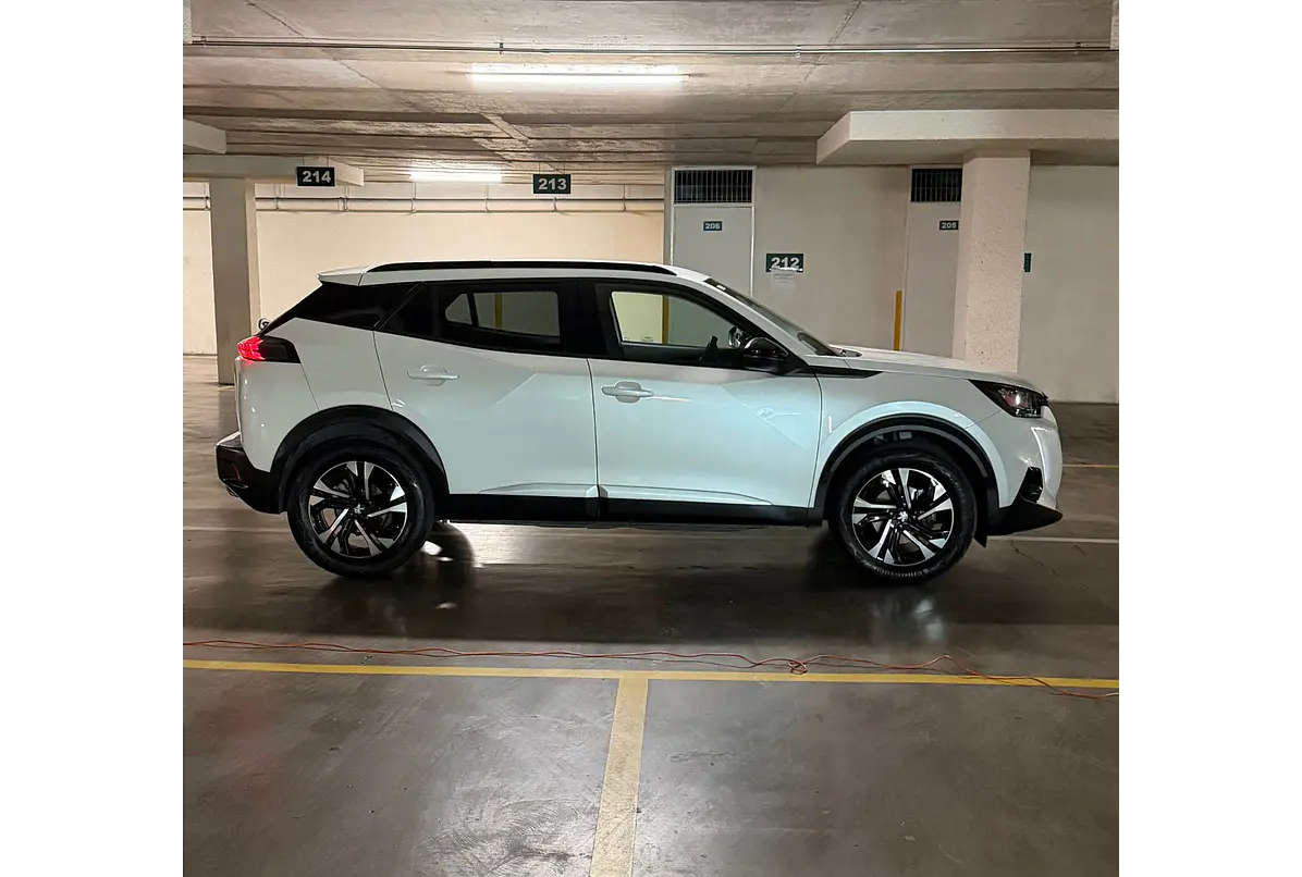 PEUGEOT 2008 PURETECH 130 EAT8 1.2 2022