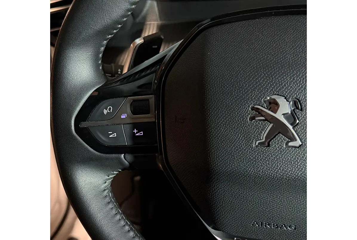 PEUGEOT 2008 PURETECH 130 EAT8 1.2 2022