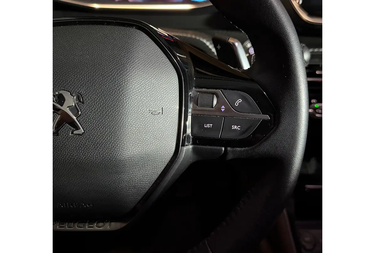 PEUGEOT 2008 PURETECH 130 EAT8 1.2 2022