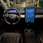FORD MUSTANG MACH E 2024