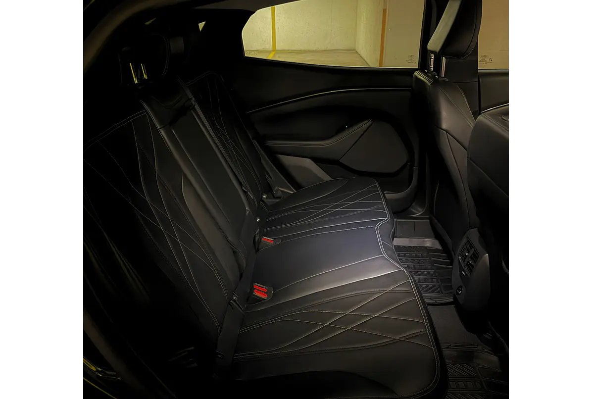 FORD MUSTANG MACH E 2024