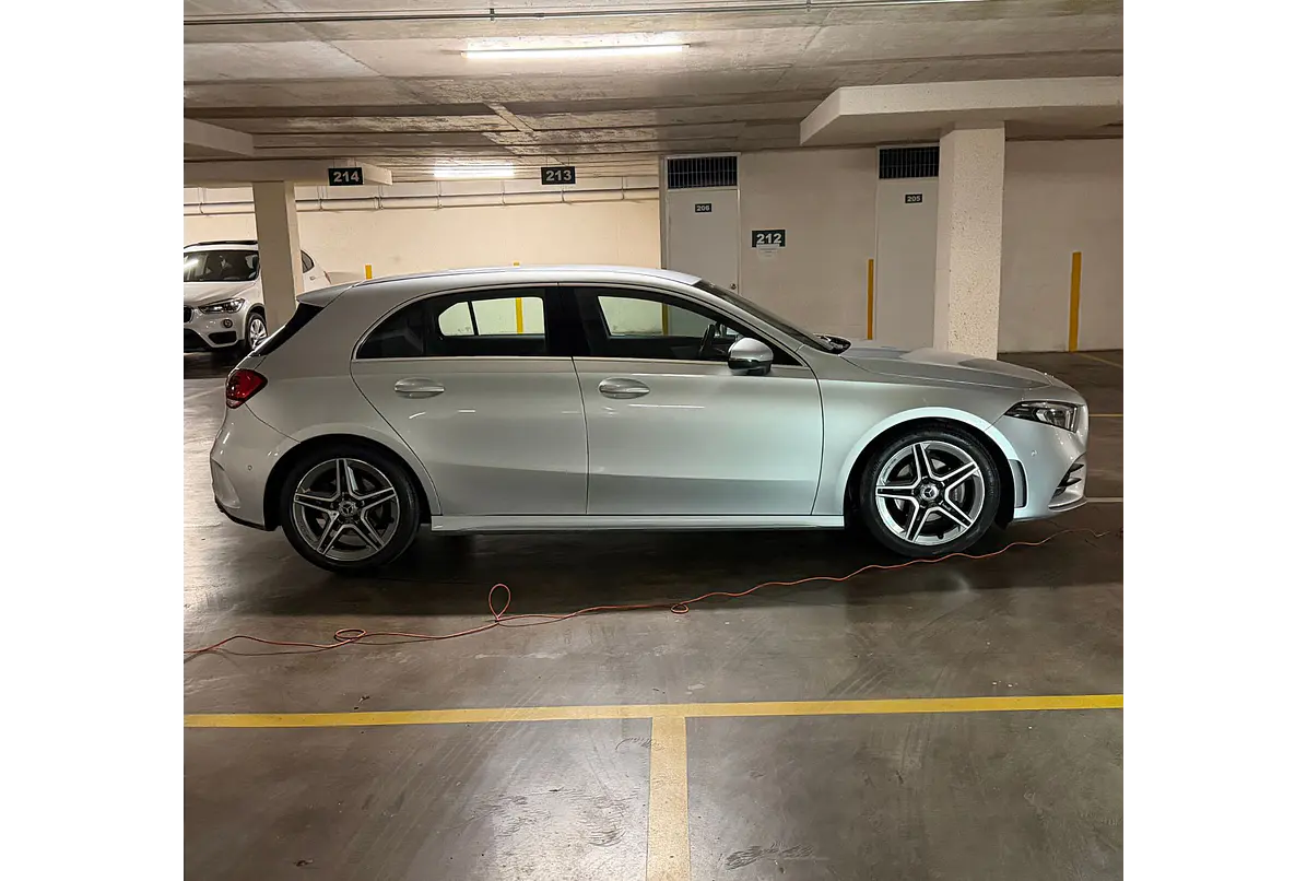 MERCEDES BENZ A200 HB AMG LINE 1.3 2019