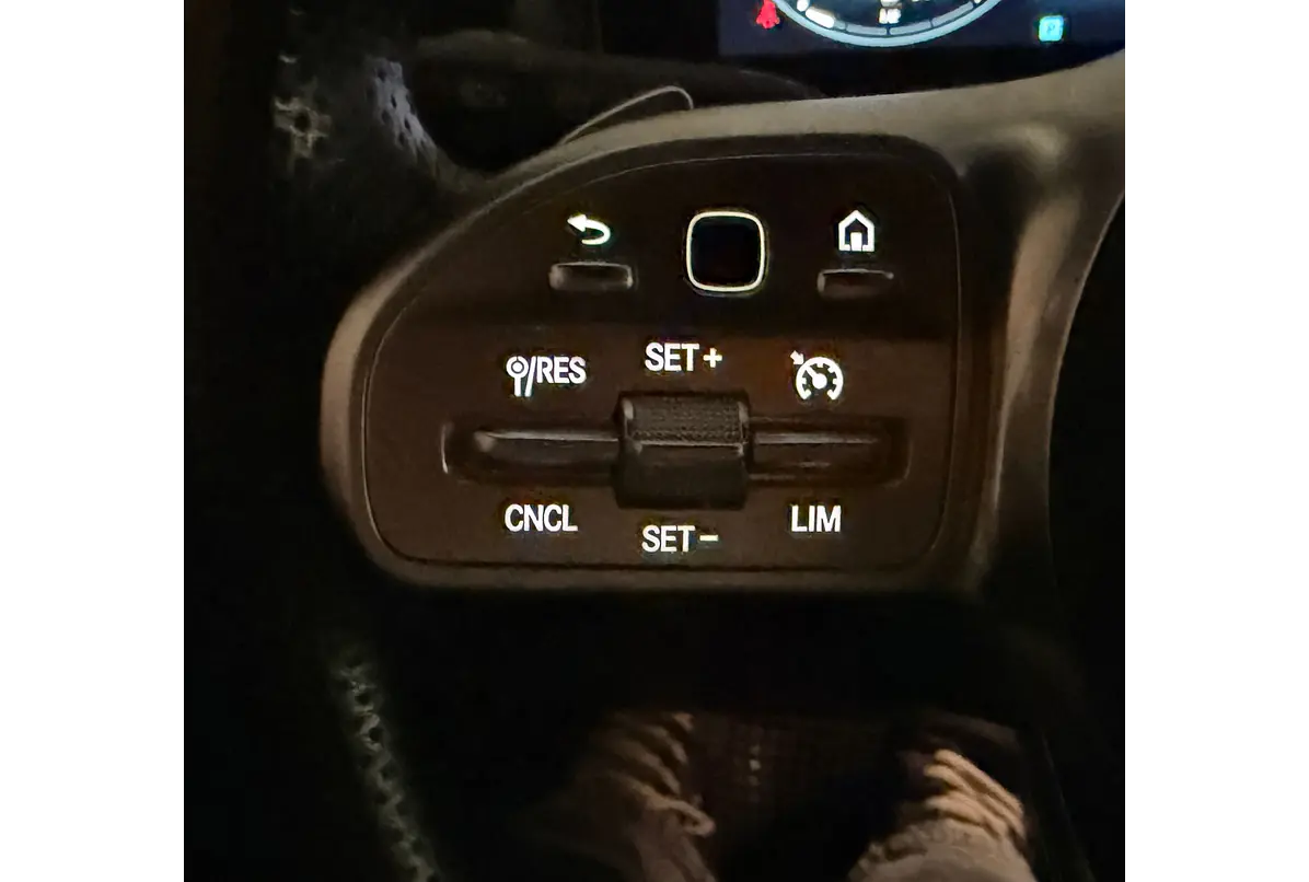 MERCEDES BENZ A200 HB AMG LINE 1.3 2019