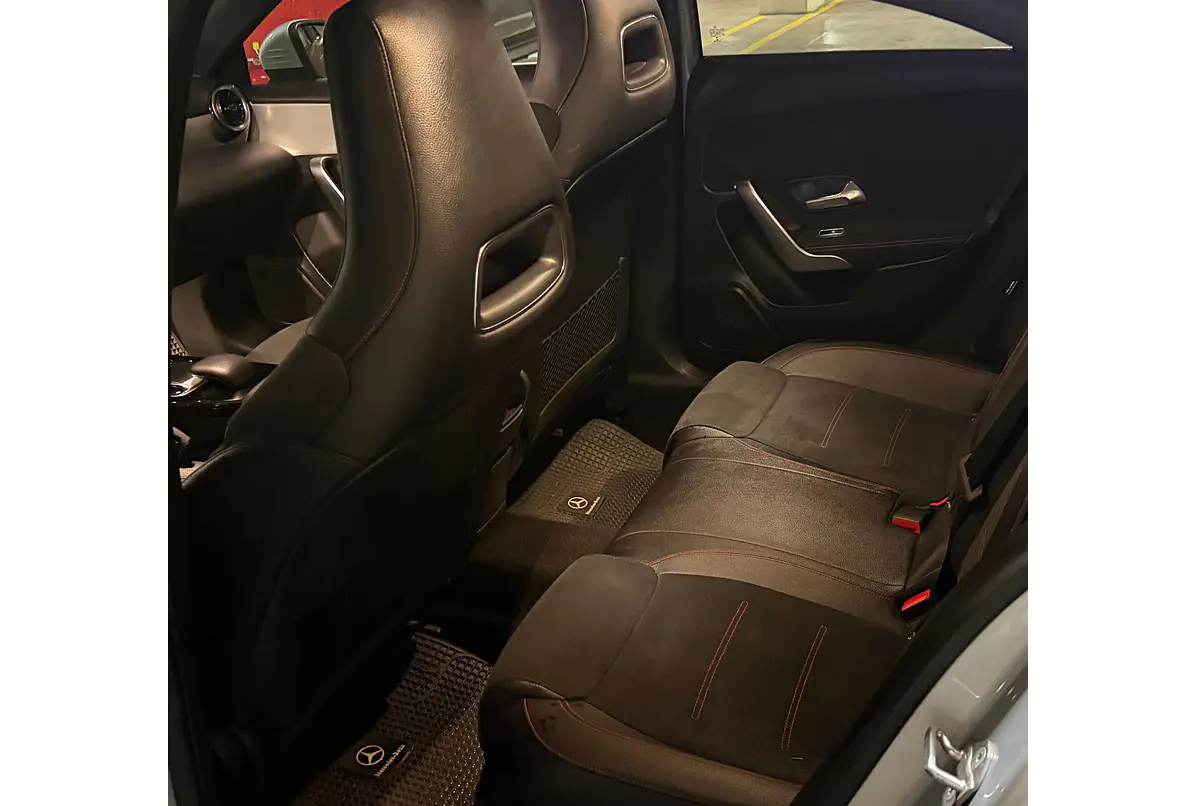 MERCEDES BENZ A200 HB AMG LINE 1.3 2019